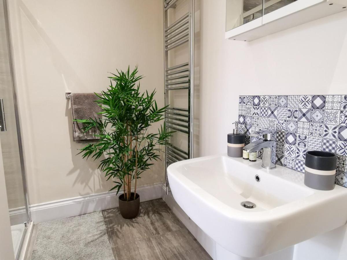 Parsons Apartments By Week2Week Westoe Ngoại thất bức ảnh